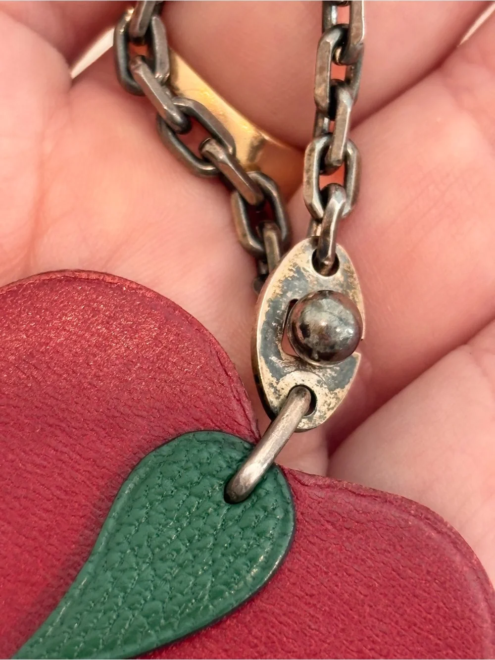 Hermès Vintage Leather Fruit Apple Bag Charm - Picture 10 of 13